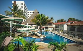Los Picos Hotel & Suites Bucerias
